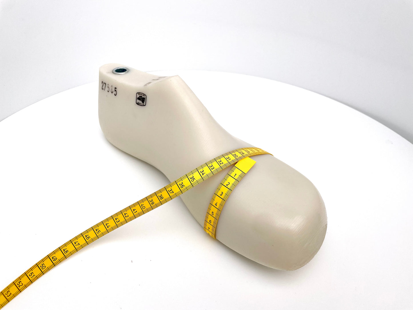 Extra wide lasts - from size 5 1/2 to size 14!